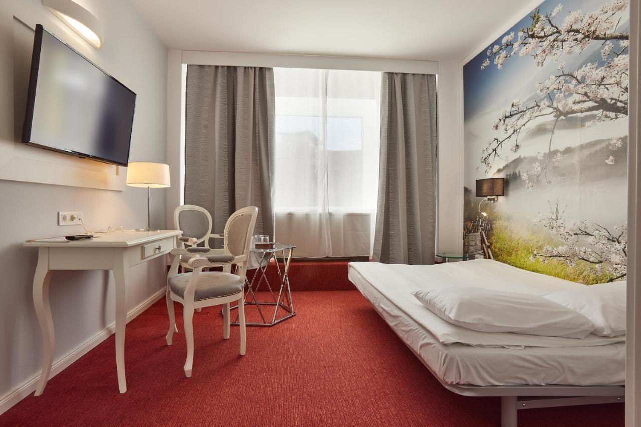 Mycontinental Gara De Nord 3*