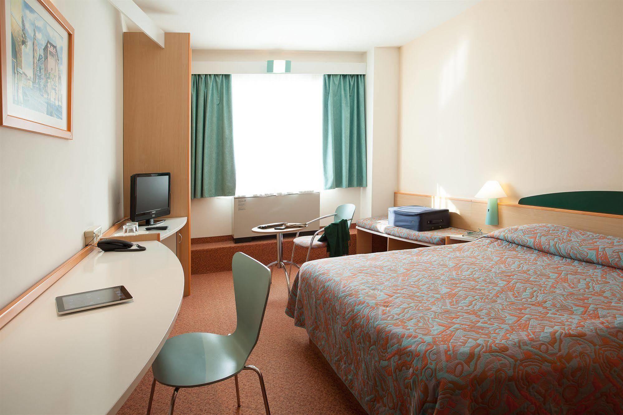 Mycontinental Gara De Nord Hotel 3*